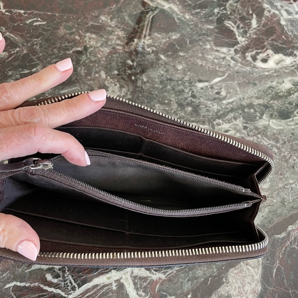 Chanel LAX Zip-Around Wallet - Picture 9 of 16